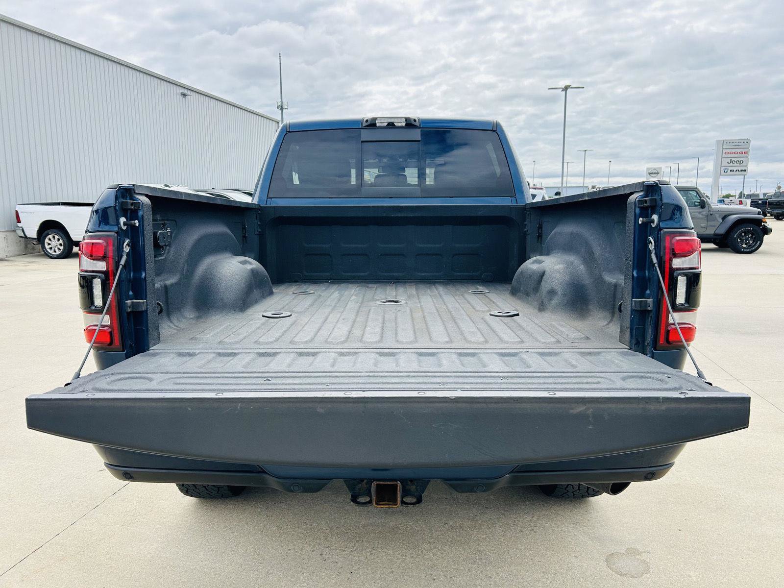 Used 2023 RAM 3500 Laramie AWD/4WD image 30