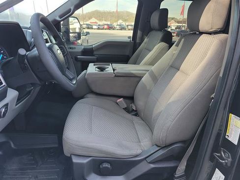 Used 2018 Ford F250 XLT image 3