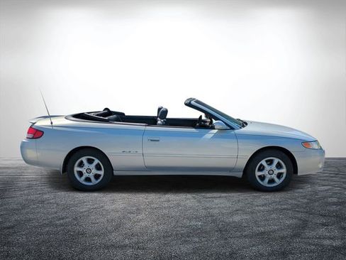 Used 2001 Toyota Solara Convertible FWD image 2