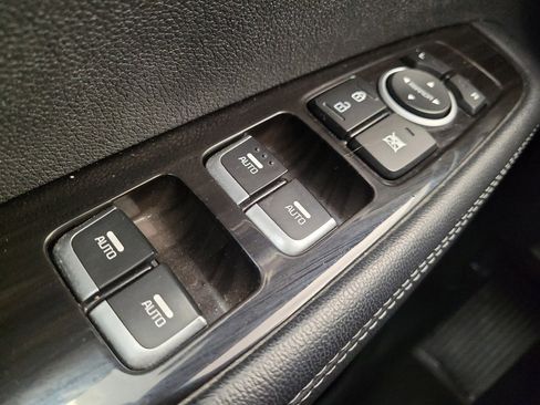 Used 2019 Kia Sorento EX FWD image 27