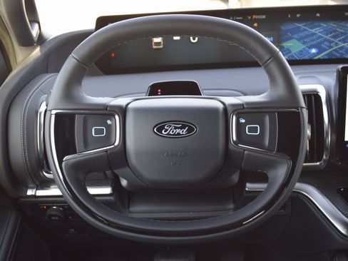 New 2025 Ford Expedition Platinum w/ Stealth Performance Package image 8