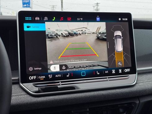 New 2026 Volkswagen Tiguan S AWD/4WD image 27