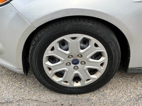 Used 2012 Ford Focus SE FWD image 14