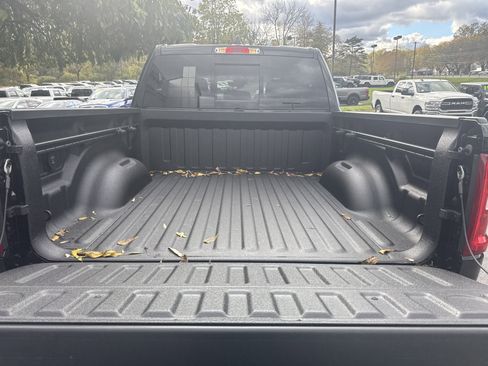 New 2026 RAM 1500 Big Horn AWD/4WD image 5