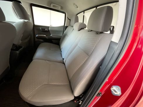 Used 2021 Toyota Tacoma SR5 image 22