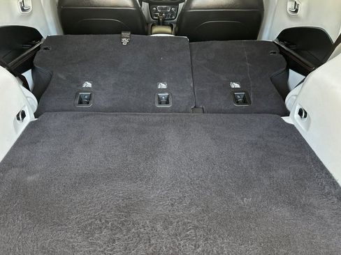 Used 2021 Jeep Compass Limited image 15