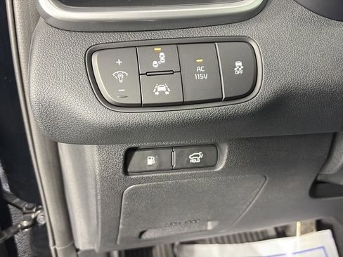 Used 2019 Kia Sorento SX image 52