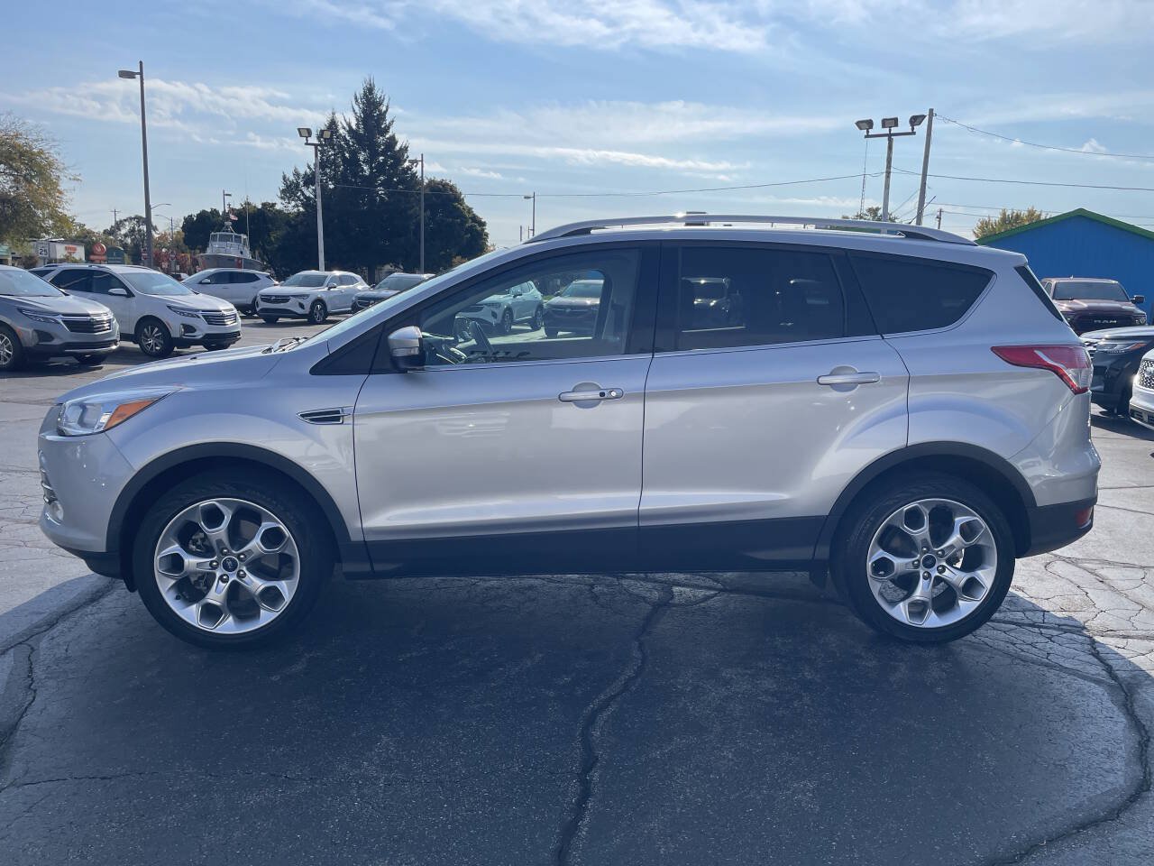 Used 2015 Ford Escape Titanium AWD/4WD image 9