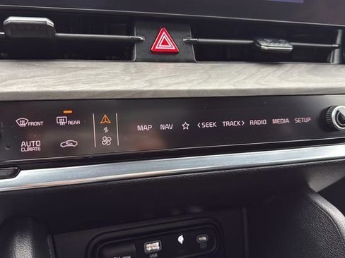 Used 2024 Kia Sportage X-Pro image 31