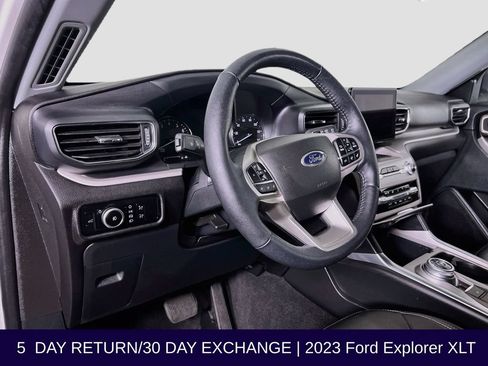 Certified 2023 Ford Explorer XLT w/ Equipment Group 202A AWD/4WD image 11