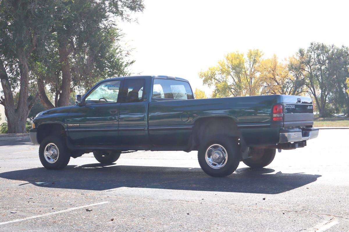 Used 1997 Dodge Ram 2500 Truck 4x4 Club Cab image 7