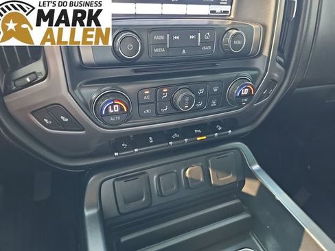 Used 2018 GMC Sierra 1500 SLT AWD/4WD image 17
