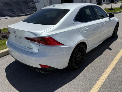 Used 2018 Lexus IS 300 AWD w/ Premium Package image 6