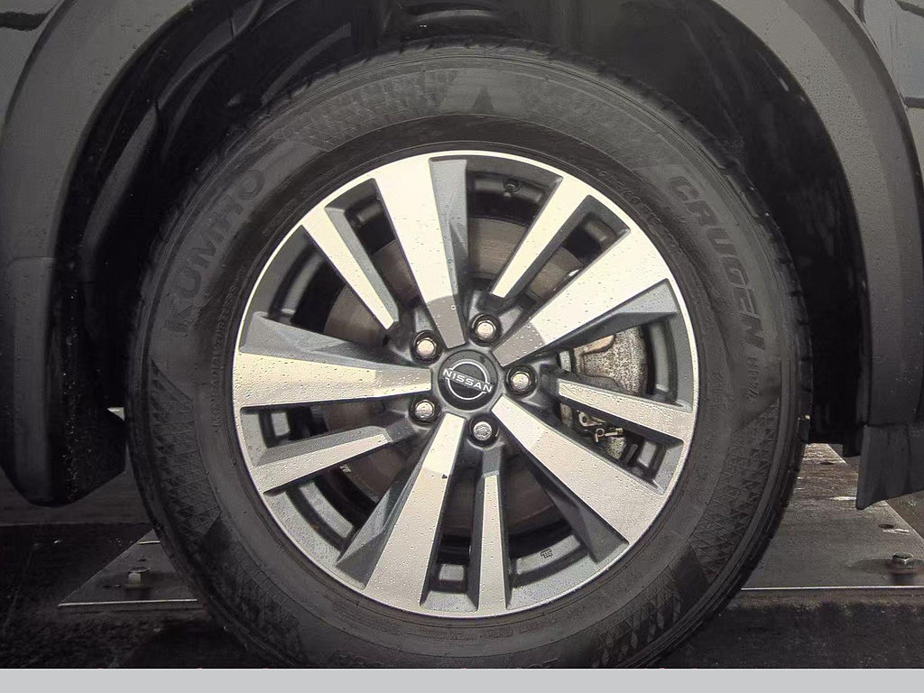 Certified 2024 Nissan Pathfinder SL AWD/4WD image 3