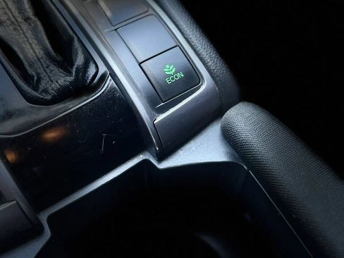 Used 2017 Honda Civic EX image 37
