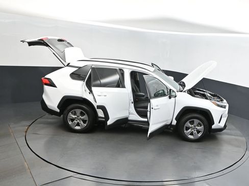 Used 2022 Toyota RAV4 XLE image 51