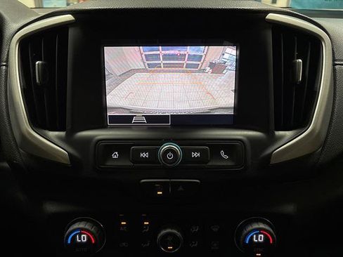 Used 2022 GMC Terrain SLE w/ Driver Convenience Package AWD/4WD image 11
