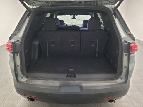 Used 2023 Chevrolet Traverse LT AWD/4WD image 29