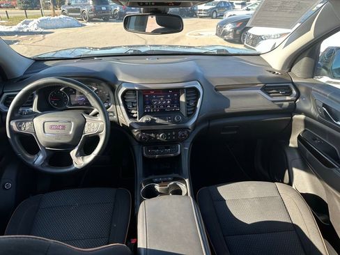 Used 2023 GMC Acadia AT4 image 16