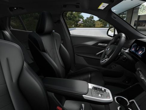 New 2026 BMW X2 xDrive28i w/ Technology Package AWD/4WD image 9