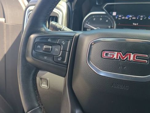Used 2021 GMC Sierra 1500 AT4 w/ AT4 Premium Package AWD/4WD image 16