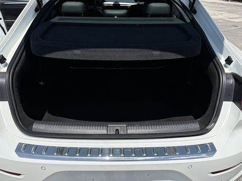 Used 2022 Volkswagen Arteon SE FWD image 10