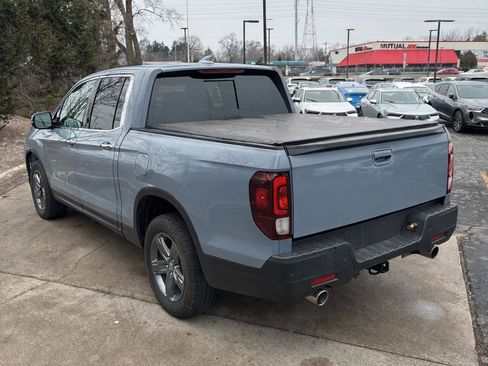 Used 2023 Honda Ridgeline RTL-E image 3