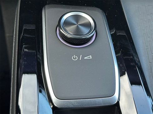 New 2026 Buick Enclave Preferred w/ Power Package image 29