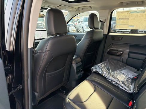 New 2026 Ford Maverick Lobo AWD/4WD image 15