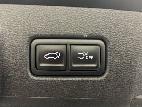 Used 2025 Kia Telluride S AWD/4WD image 11