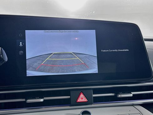 Used 2026 Hyundai Elantra Limited FWD image 23