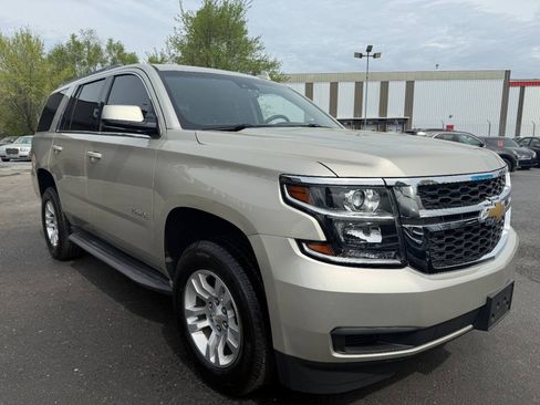 Used 2016 Chevrolet Tahoe LT AWD/4WD image 3