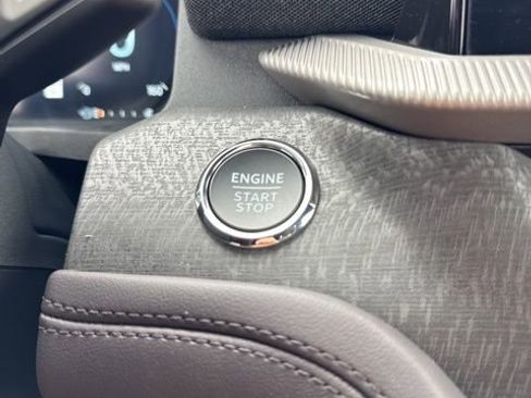 New 2026 Ford Explorer Platinum w/ LUX Leather Package AWD/4WD image 33