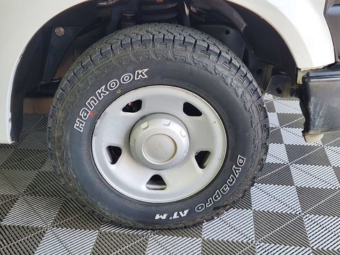Used 2008 Ford F250 XL RWD image 10