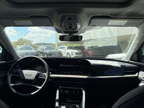 New 2025 Audi Q5 Premium Plus image 18