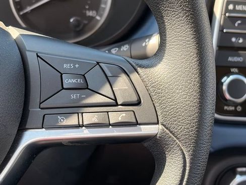 Used 2025 Nissan Versa SV FWD image 15