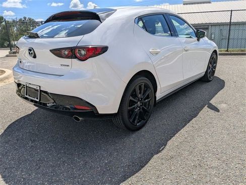 Used 2024 MAZDA MAZDA3 s image 10