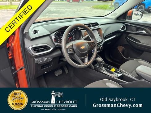 Used 2022 Chevrolet TrailBlazer LT AWD/4WD image 9