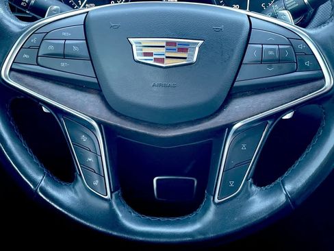 Used 2024 Cadillac XT5 Sportv w/ Technology Package AWD/4WD image 10