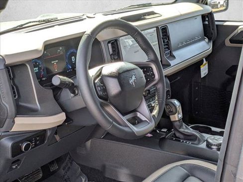 New 2026 Ford Bronco Big Bend image 3