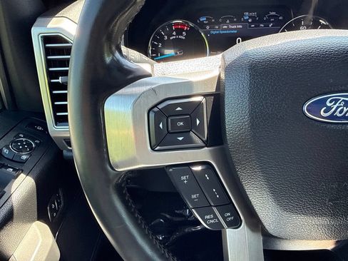 Used 2019 Ford F250 Platinum w/ Platinum Ultimate Package AWD/4WD image 16