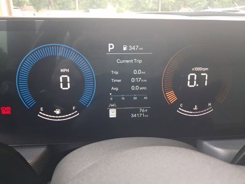Used 2025 Hyundai Sonata SEL FWD image 2