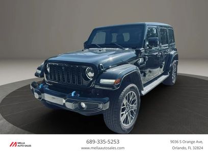 Used 2024 Jeep Wrangler High Altitude