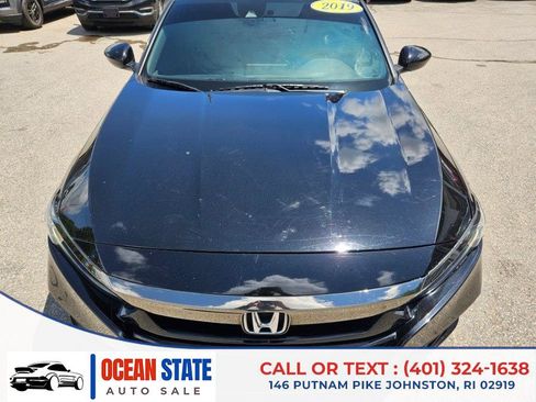 Used 2019 Honda Accord Sport image 9