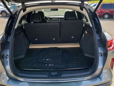 Used 2021 INFINITI QX50 Essential w/ Convenience Package FWD image 7