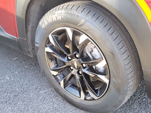 Used 2022 Chevrolet TrailBlazer LT FWD image 4