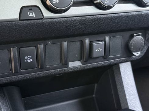 Used 2023 Toyota Tacoma SR w/ SR Convenience Package RWD image 19