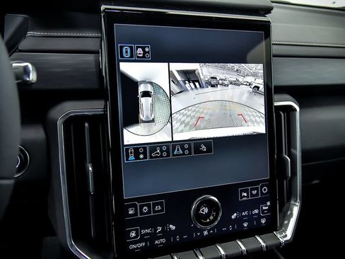 New 2027 GMC Acadia Elevation w/ Elevation Premium Package AWD/4WD image 13