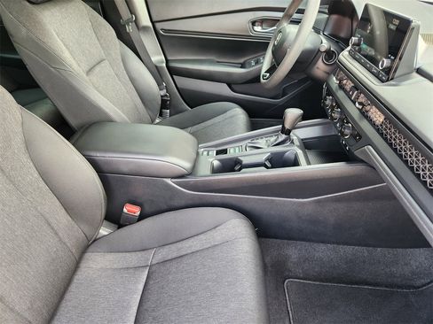Certified 2024 Honda Accord EX image 13