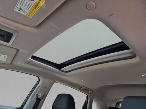 Certified 2023 Honda HR-V EX-L image 27